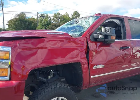 2019 Chevrolet Silverado 2500Hd High Country из США, поврежденный, VIN 1GC1KUEY5KF175591